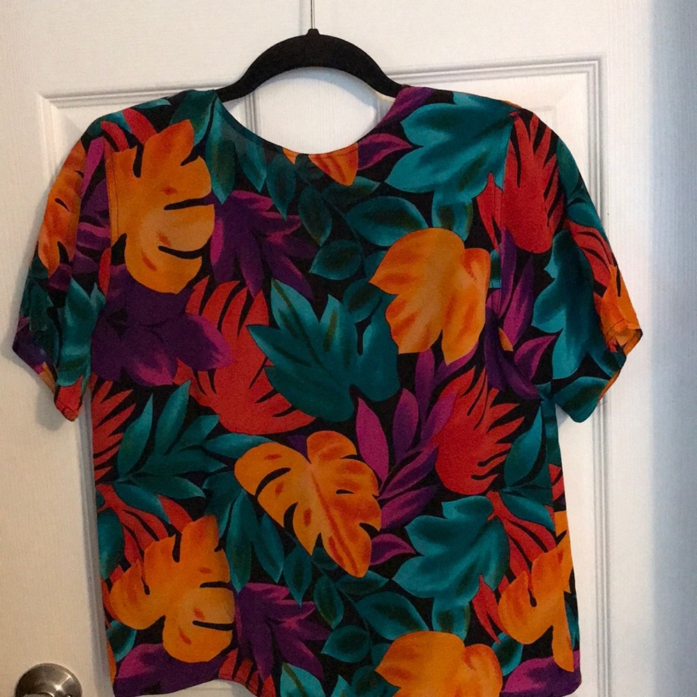100% Silk Ladies Sz S blouse